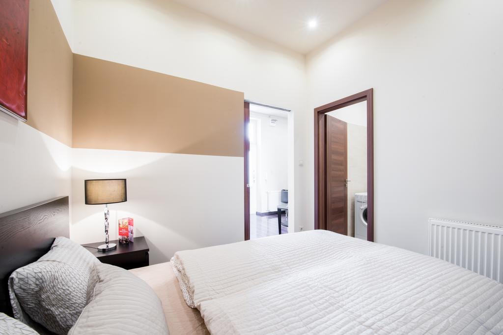 Little Boss Apartment Budapest Exterior foto