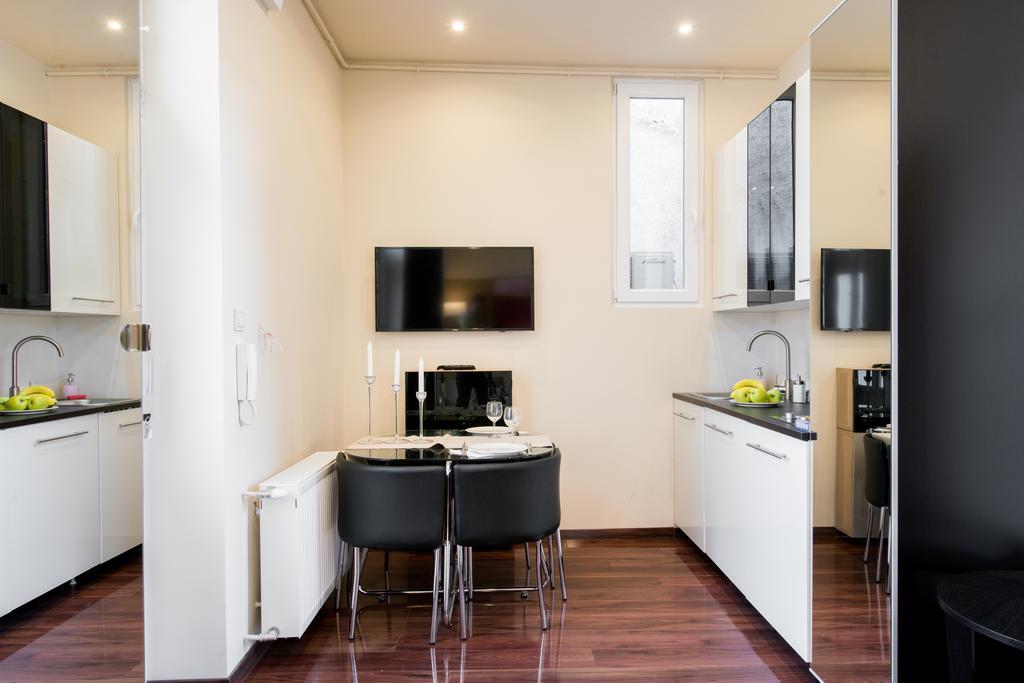 Little Boss Apartment Budapest Exterior foto